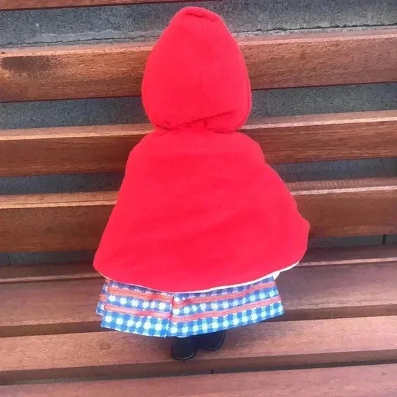Vintage Little Red Riding Hood Doll - Picture 4 of 6